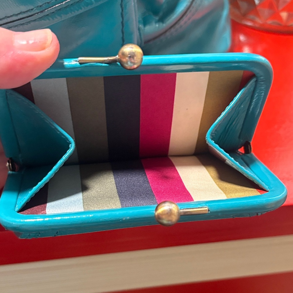 Coach Legacy Francine Satchel and Kisslock Turnlock Wallet Patent Turquoise 2008 - Picture 8 of 17